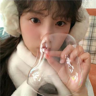 戛纳机密第一季