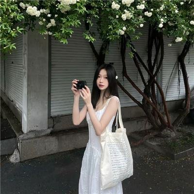 假日嬉春